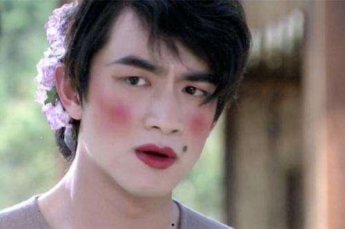 娱乐圈吃瓜小花是谁呀视频,揭秘小花背后的故事