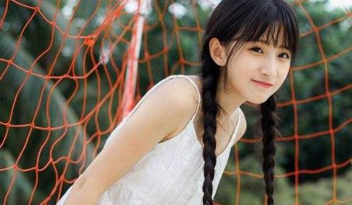 吃瓜少女兼娱乐八卦姐是谁,揭秘娱乐圈幕后故事的女侠