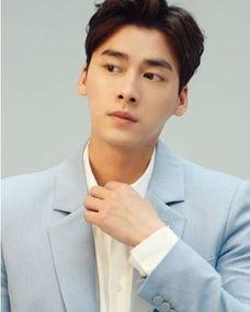 娱乐圈吃瓜李易峰是谁呀